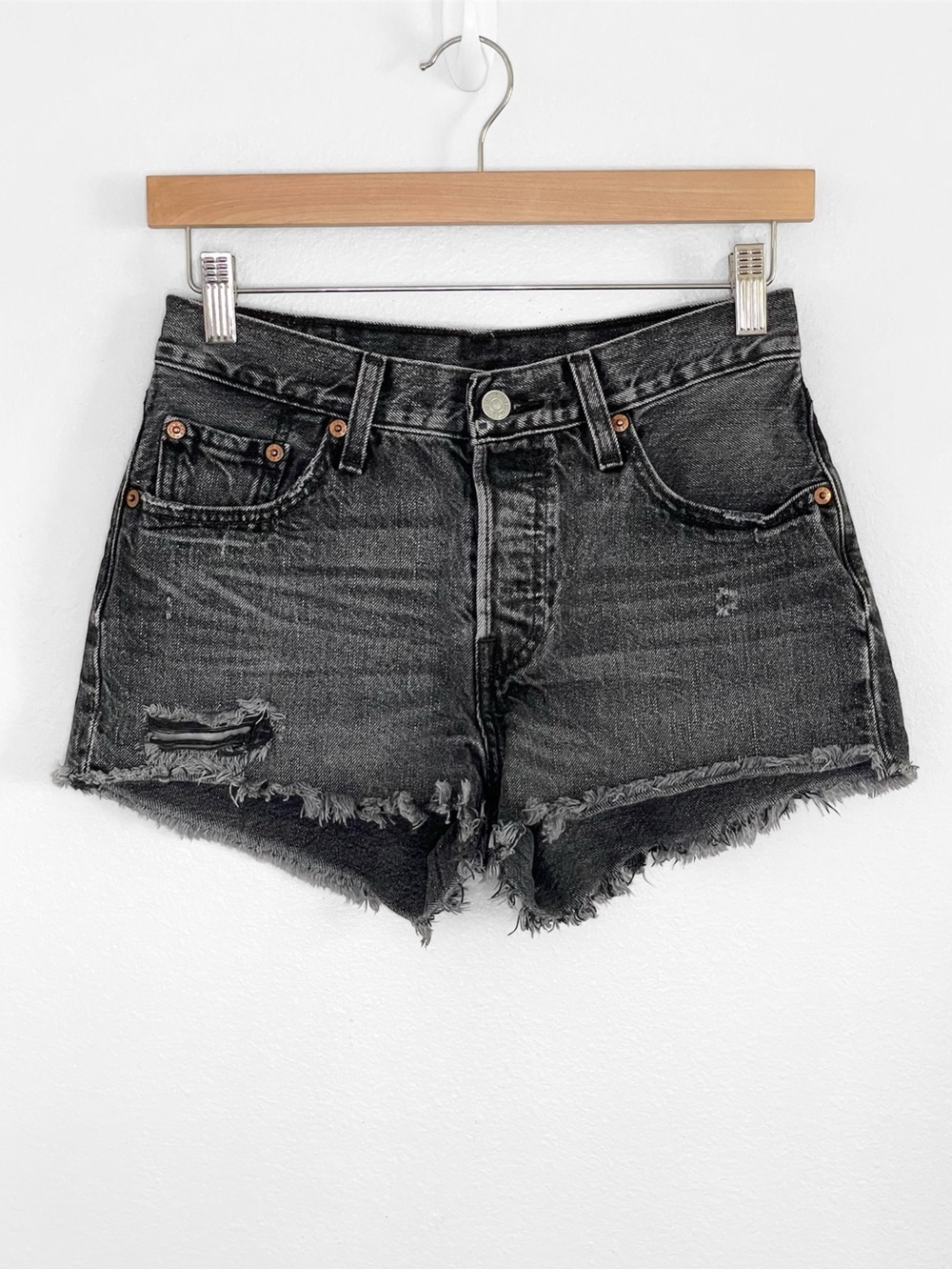 Levi’s 501 Shorts Distressed Denim Cut Off Button Fly Slashed Black 25